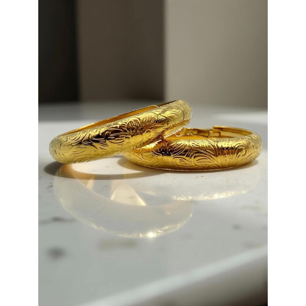 Vintage JBK Jacqueline B Kennedy Gold Plated Etched Hoop Earrings